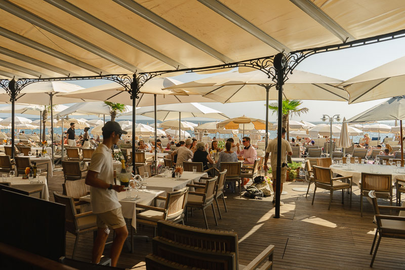 beach clubs nice Castel Plage