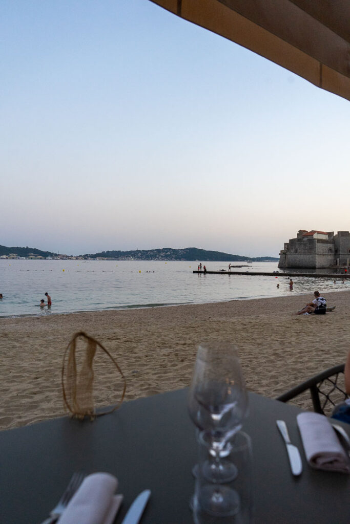 restaurants toulon le lido