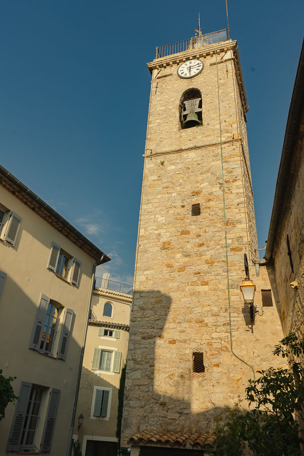 mougins church